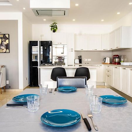 Mellieha, Luxury 3 Bedroom Azure Maisonette Exteriör bild